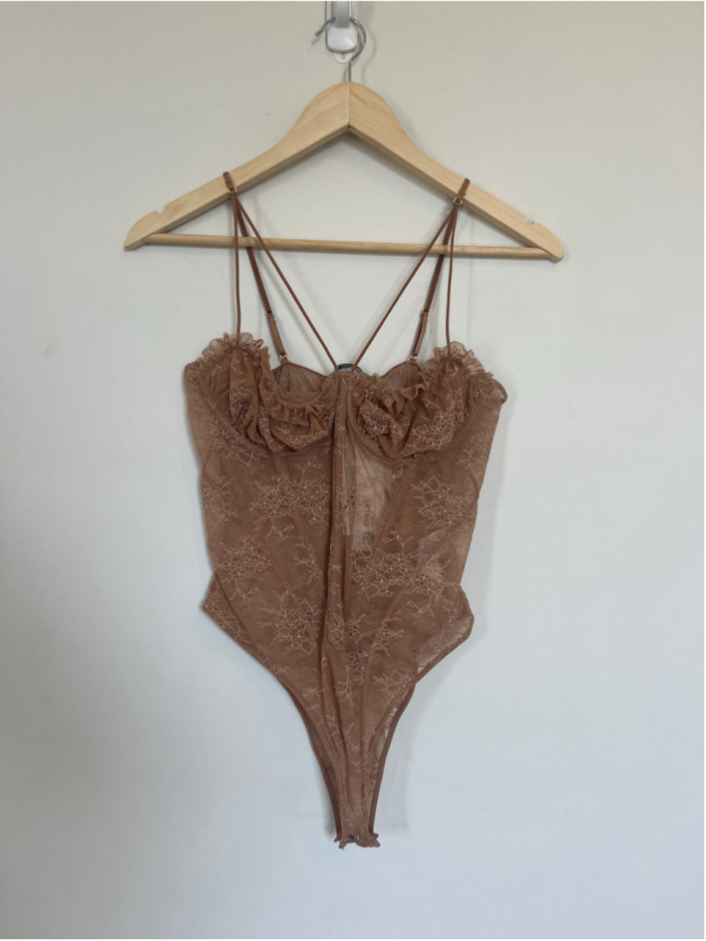 Zara Lace Bodysuit Beige Tan Festival Going Out Sheer Lingerie Frills Ruffles